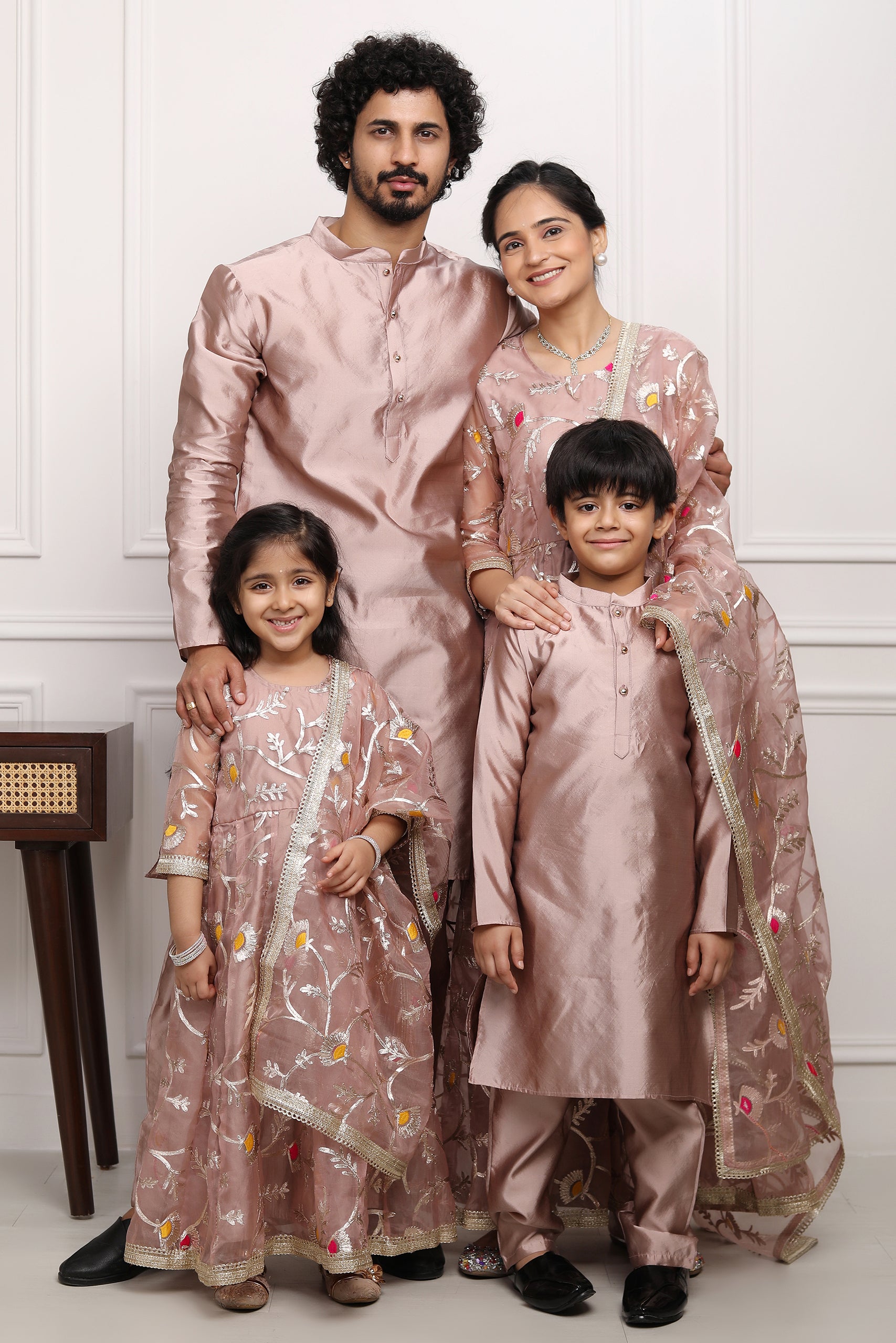 Matching sister dresses for wedding best sale