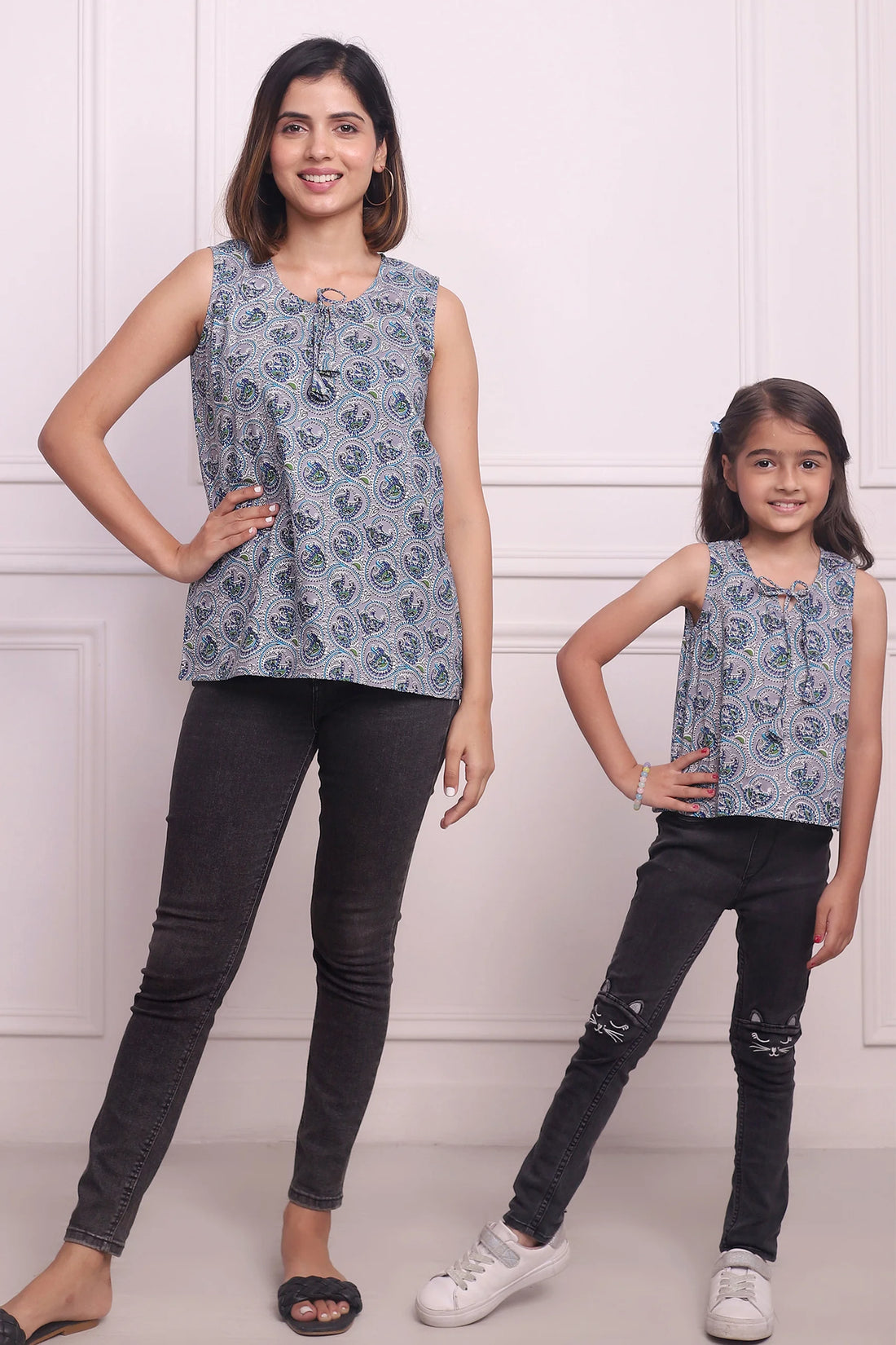 Cotton Classic Duo: Grey Printed Sleeveless Top Set for Mom and Daughter