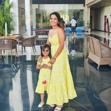 Lemonade Twinning Set  For Mom and Daughter