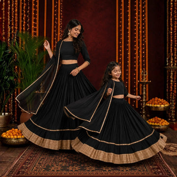 Nisha Noir Lehenga Set