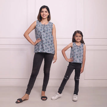 Cotton Classic Duo: Grey Printed Sleeveless Top Set for Mom and Daughter