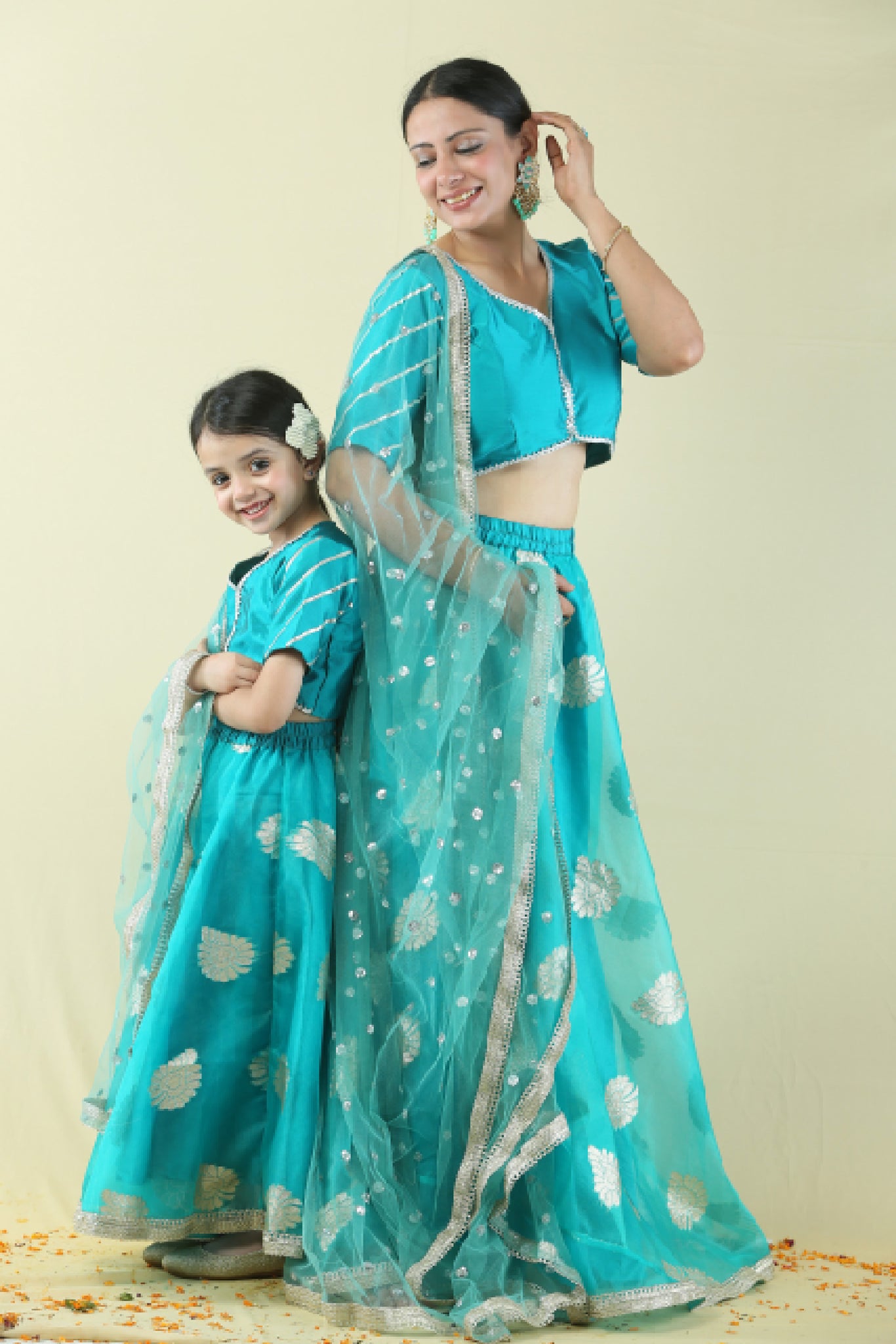 Mom & Daughter Matching Lehenga Choli USA Online Shopping | Mother daughter  dresses matching, Ceremony dresses, 1st birthday dresses