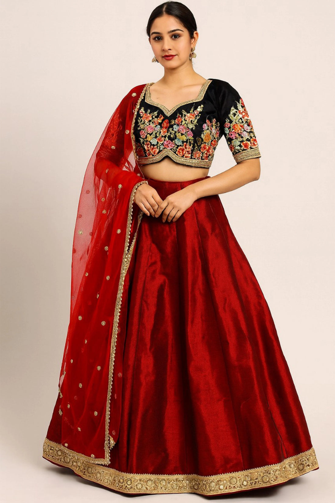 Gulnaar Grace – Festive Lehenga Set
