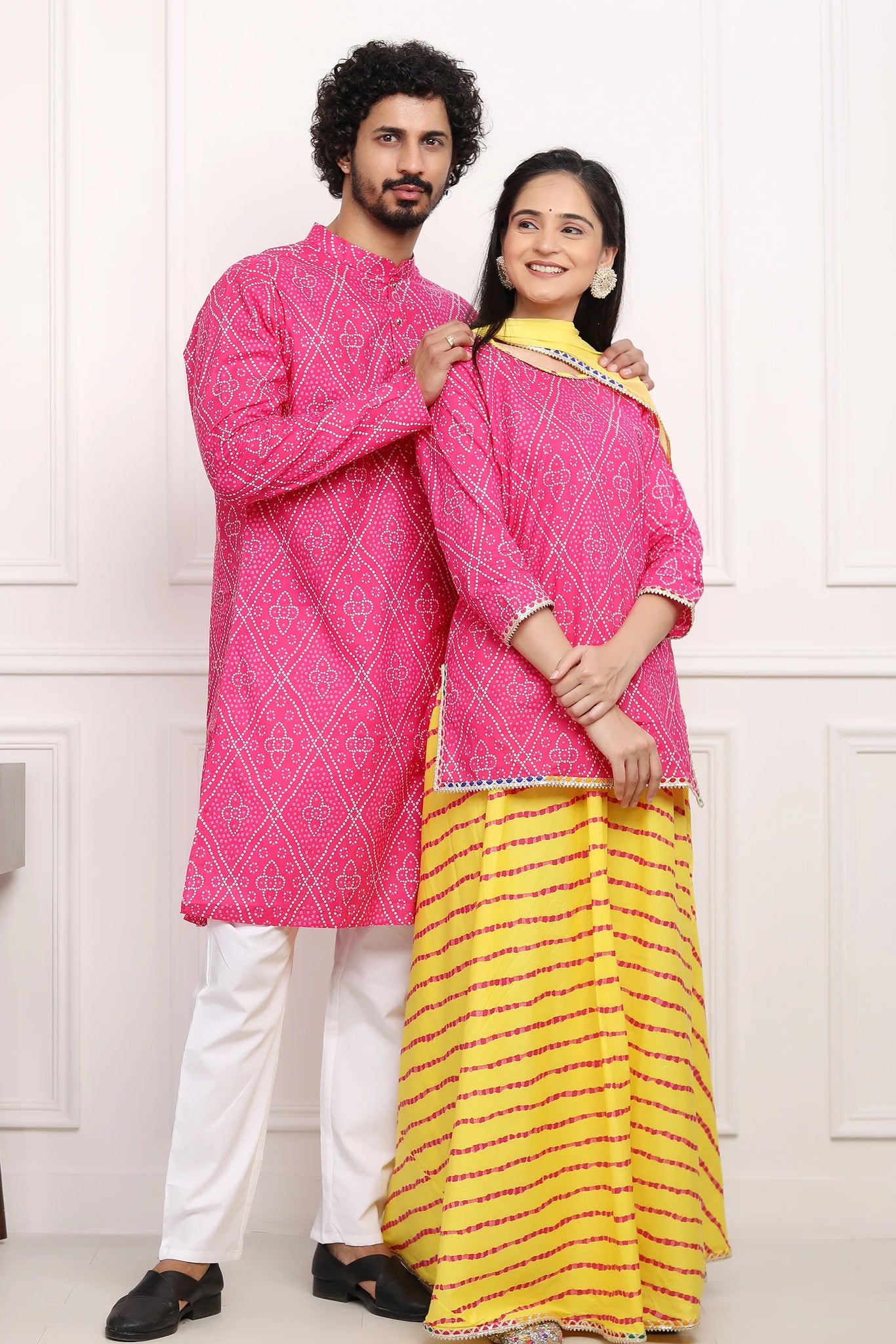 Buy Pink Bandhani Silk Lehenga With Rajputi Tunic Online – Vasansi Jaipur