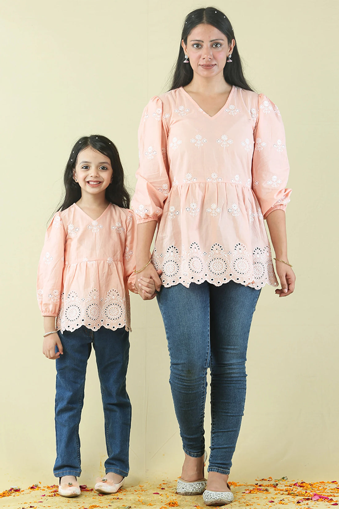 Peach Cutwork Tops Mom and Daughter Twin Set