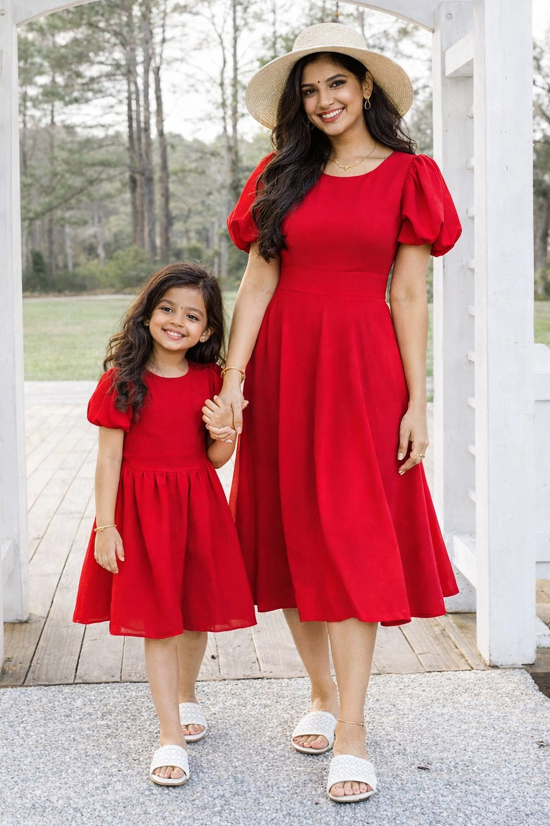 Aarohi Red – Mom & Daughter Set