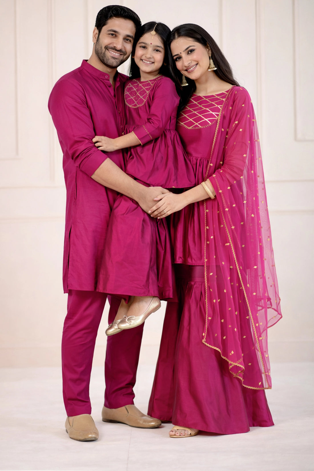 Gulnaar Jaal Family Set