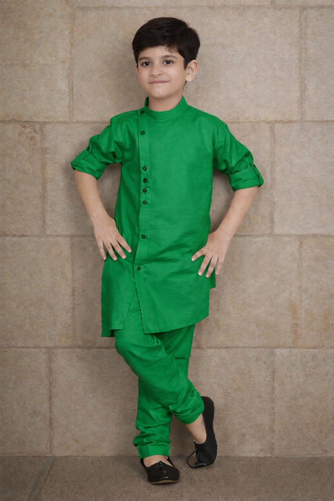 Emerald Edge Kurta Set