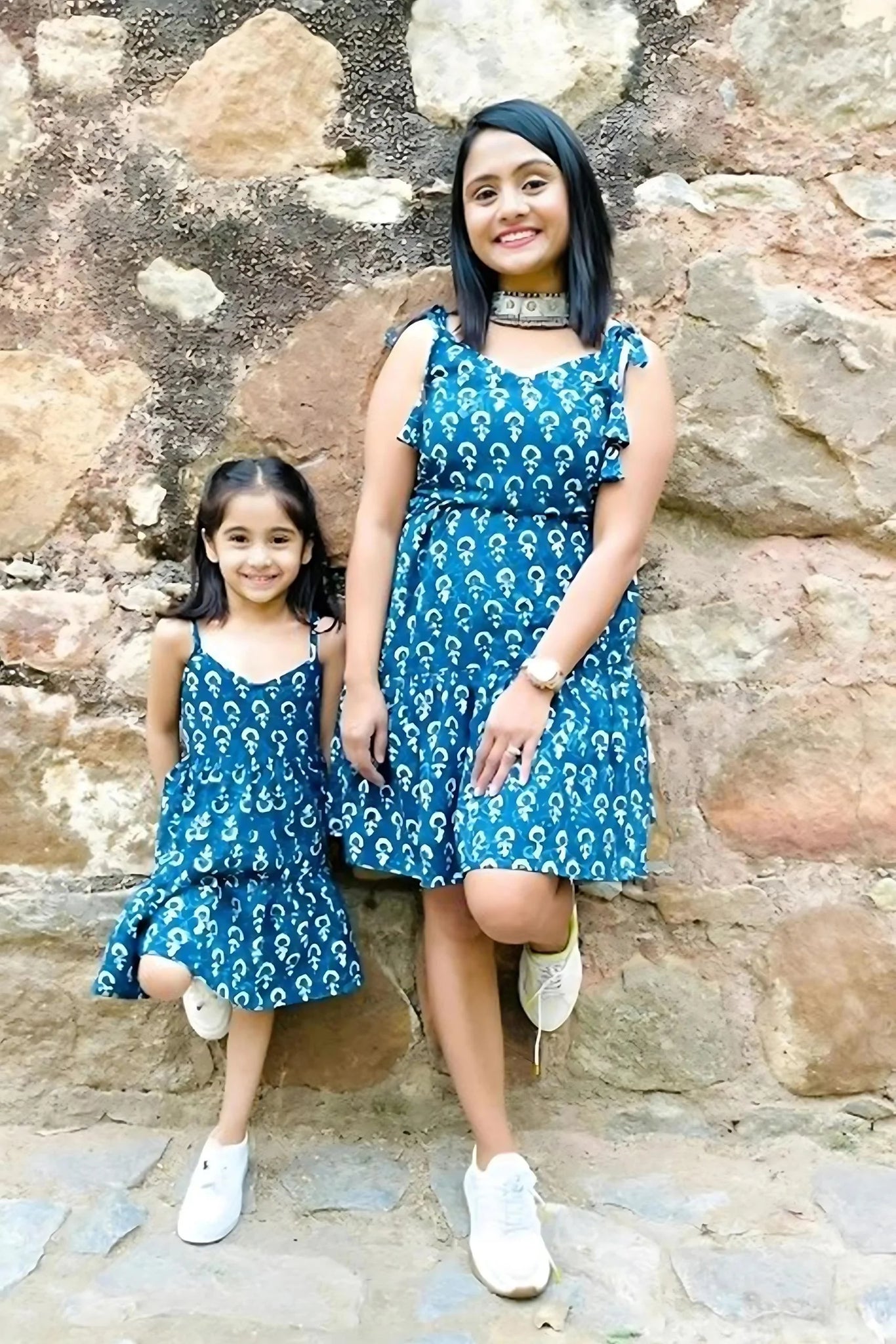 Indigo Print One Piece Twin Dress Indigo Print One Piece Twin Dress