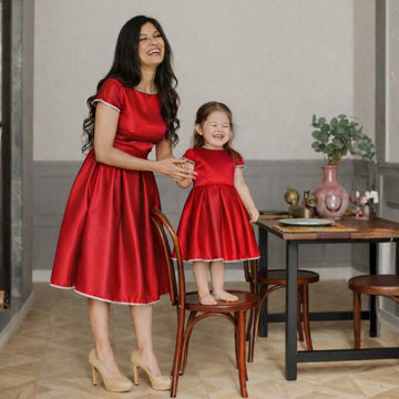 Roselle Charm – Mom & Daughter Set