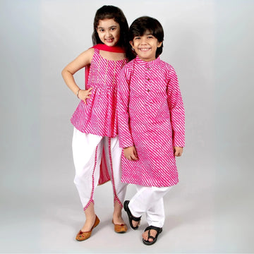 Fuchsia Leheriya Kurta-Pyjama With Kurta - Dhoti For Brother& Sister Set